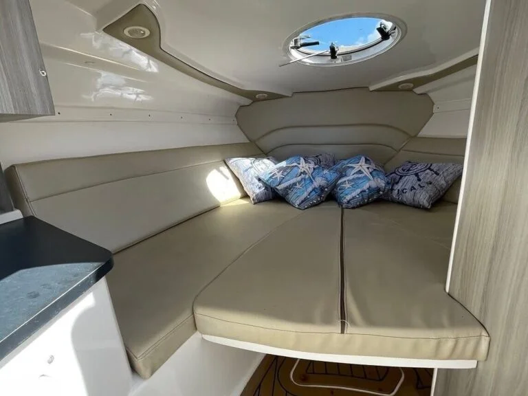 Lancha-Premium-27-pes-1